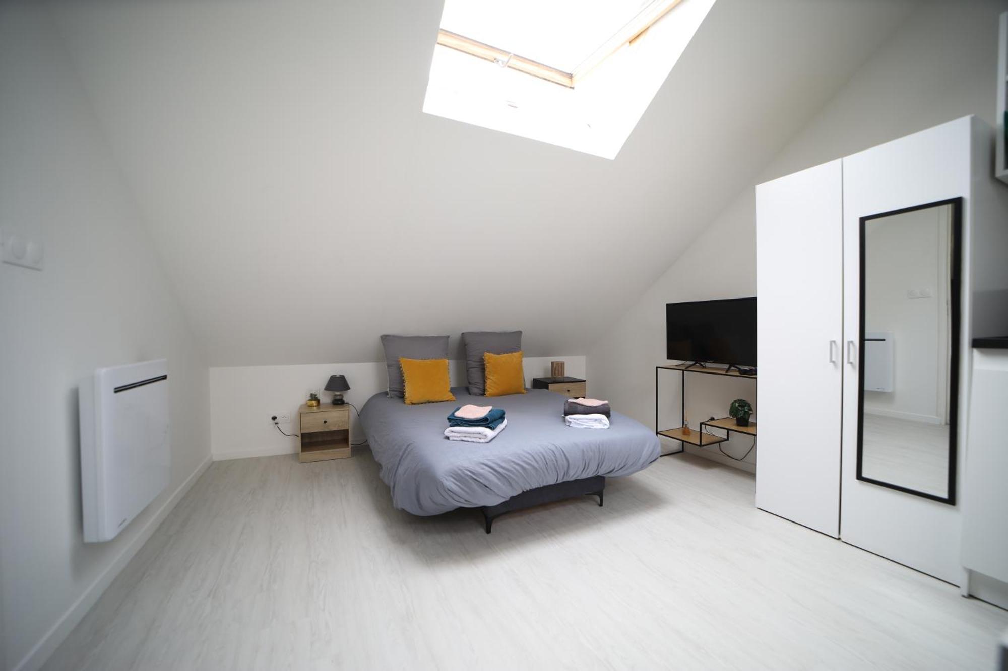 Apartamento Le Peronne-5 Cambrai Exterior foto